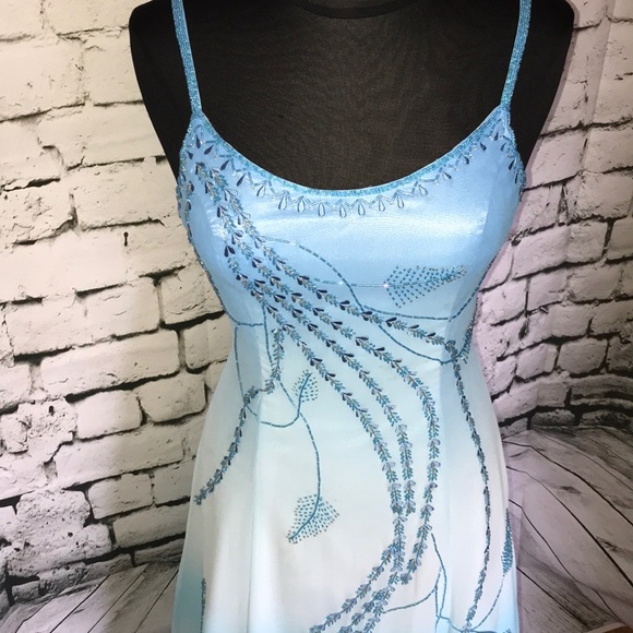 Hand beaded prom dress - Picture 2 of 8